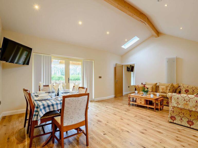 The White Lady Bed & Breakfast Worstead Exterior photo